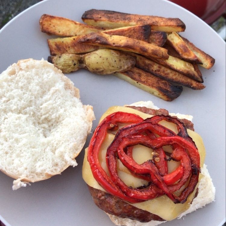 Barbecued Burger With Oven Baked Fries